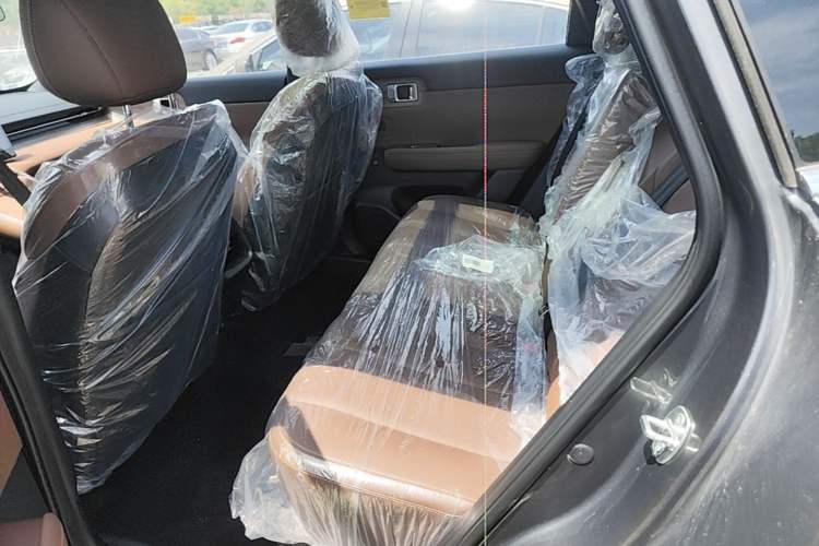 Used Wuling Xingguang S 2025 Model 510 km Flagship Version Left Rear Seat