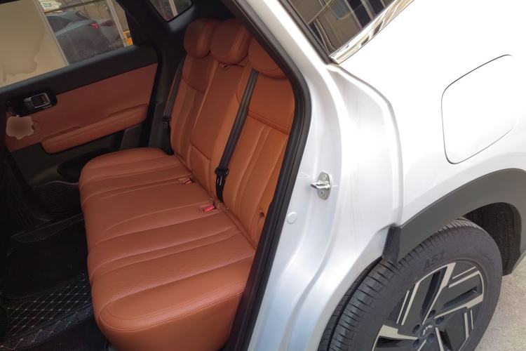 Used Wuling Xingguang S 2025 Model 510 km Flagship Version Left Rear Seat