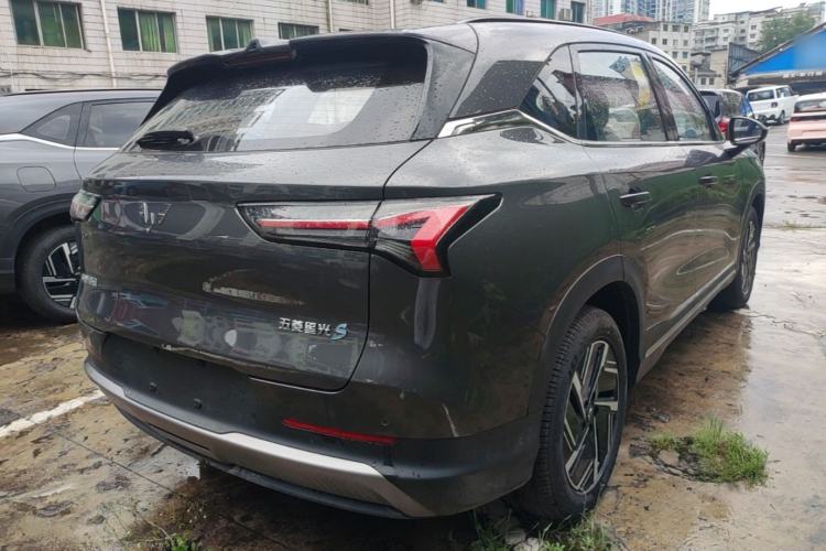 Used Wuling Xingguang S 2025 Model 510 km Flagship Version Rear Right 45 Deg