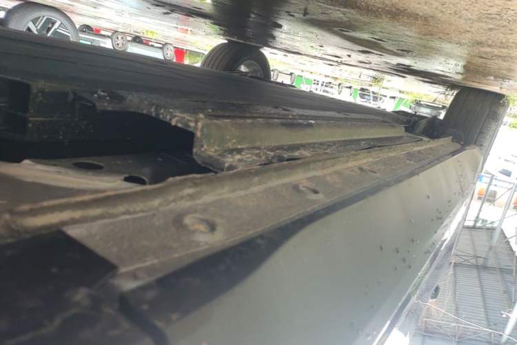 Used Wuling Xingguang S 2025 Model 510 km Flagship Version Right Side Sill