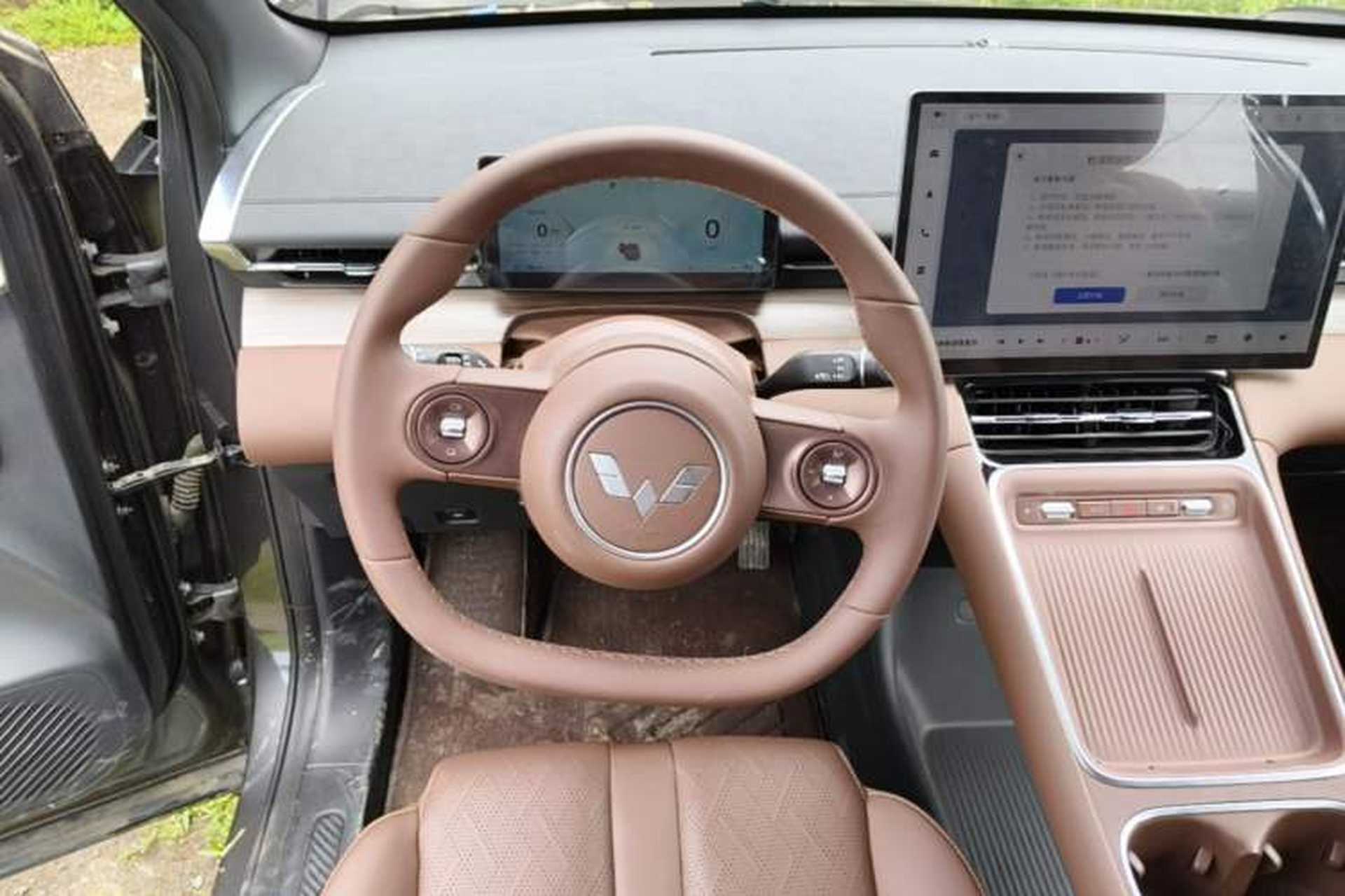 Used Wuling Xingguang S 2025 Model, 130km Flagship Edition Steering Wheel