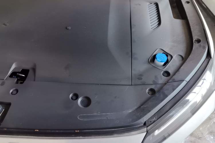 Used Wuling Xingguang S 2025 Model 510 km Flagship Version Engine Bay Left
