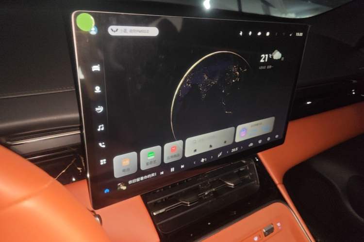 Used Wuling Xingguang S 2025 Model, 130km Flagship Edition Audio And AC Panel