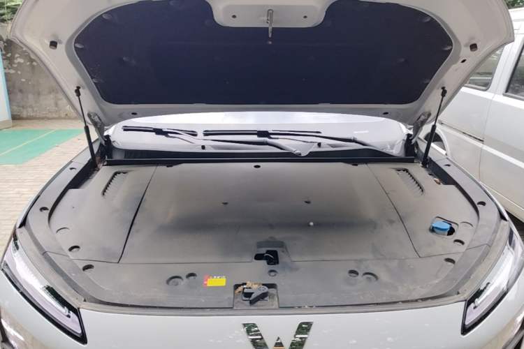 Used Wuling Xingguang S 2025 Model 510 km Flagship Version Engine Bay