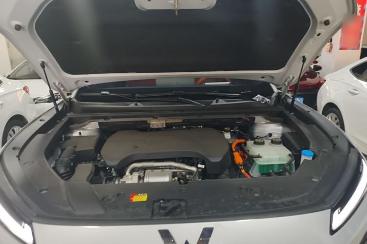 Used Wuling Xingguang S 2025 Model, 130km High-Power Flagship Edition Engine Bay