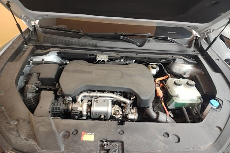 Used Wuling Xingguang S 2025 Model, 130km High-Power Flagship Edition Engine Bay