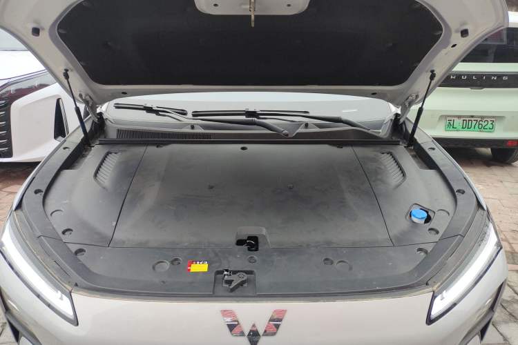 Used Wuling Xingguang S 2025 Model 510 km Flagship Version Engine Bay