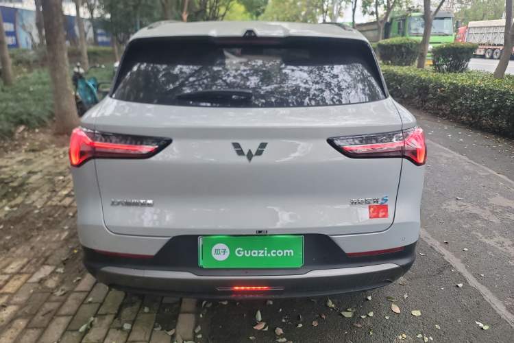 Used Wuling Xingguang S 2025 Model, 130km Flagship Edition Exterior 4