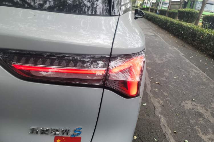 Used Wuling Xingguang S 2025 Model, 130km Flagship Edition Exterior 6