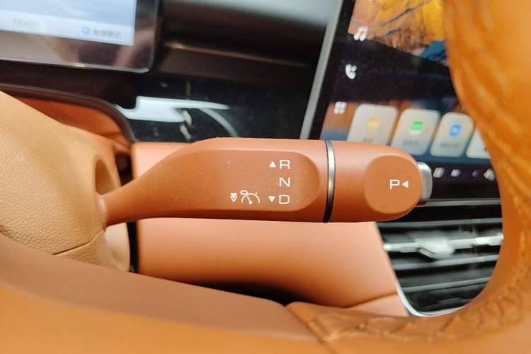 Used Wuling Xingguang S 2025 Model 510 km Flagship Version Gear Lever