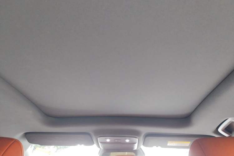 Used Wuling Xingguang S 2025 Model 510 km Flagship Version Headliner