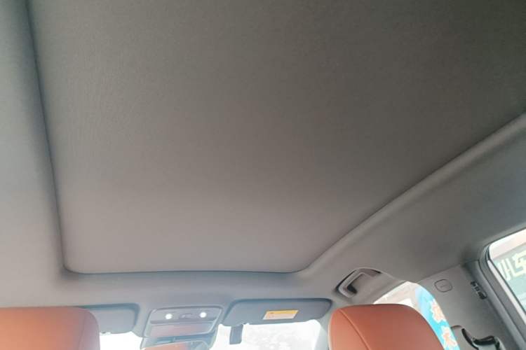 Used Wuling Xingguang S 2025 Model, 130km High-Power Flagship Edition Headliner