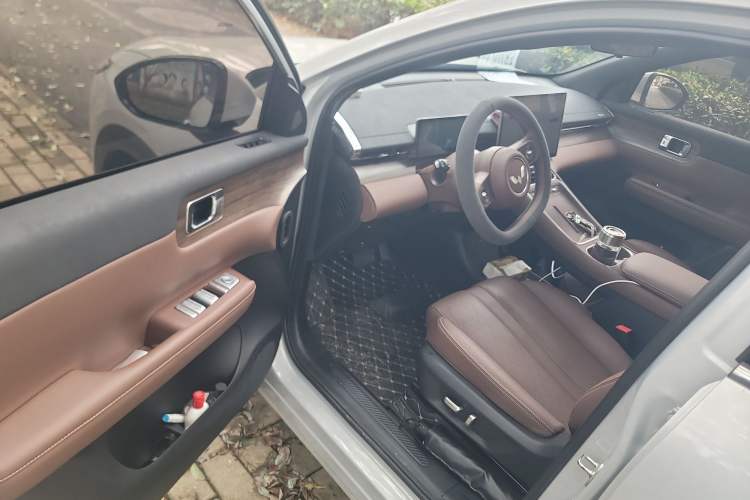 Used Wuling Xingguang S 2025 Model, 130km Flagship Edition Interior 3