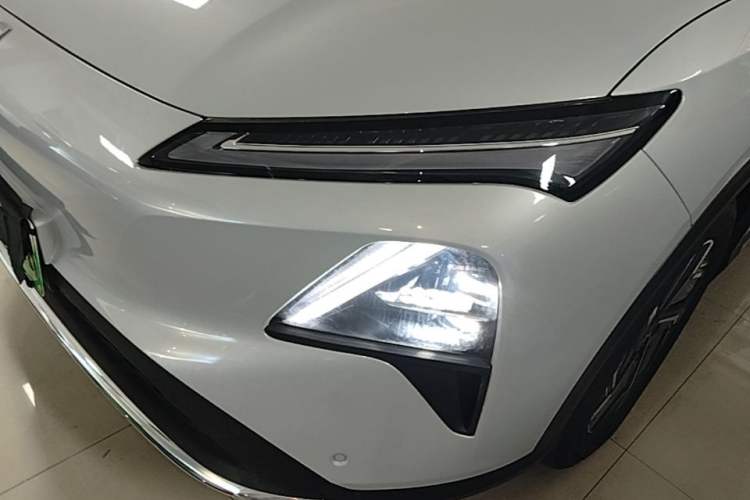 Used Wuling Xingguang S 2025 Model 510 km Leading Version Left Front Headlight