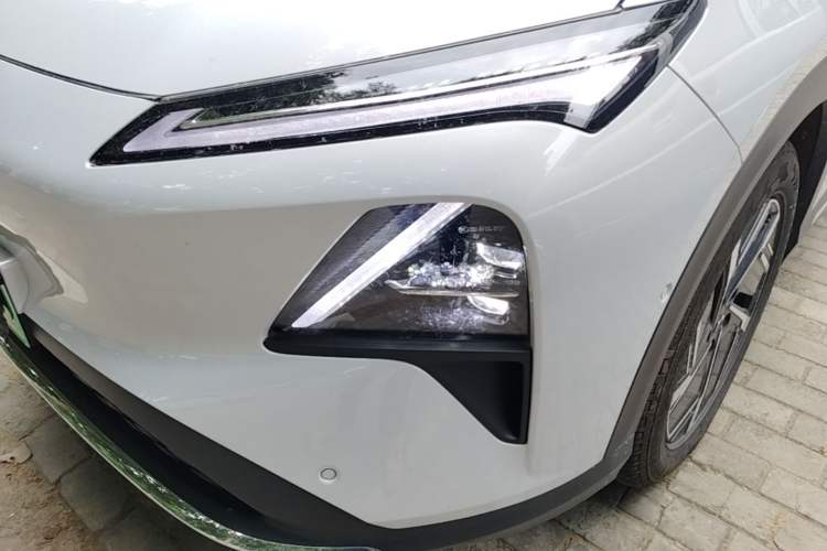 Used Wuling Xingguang S 2025 Model 510 km Flagship Version Left Front Headlight