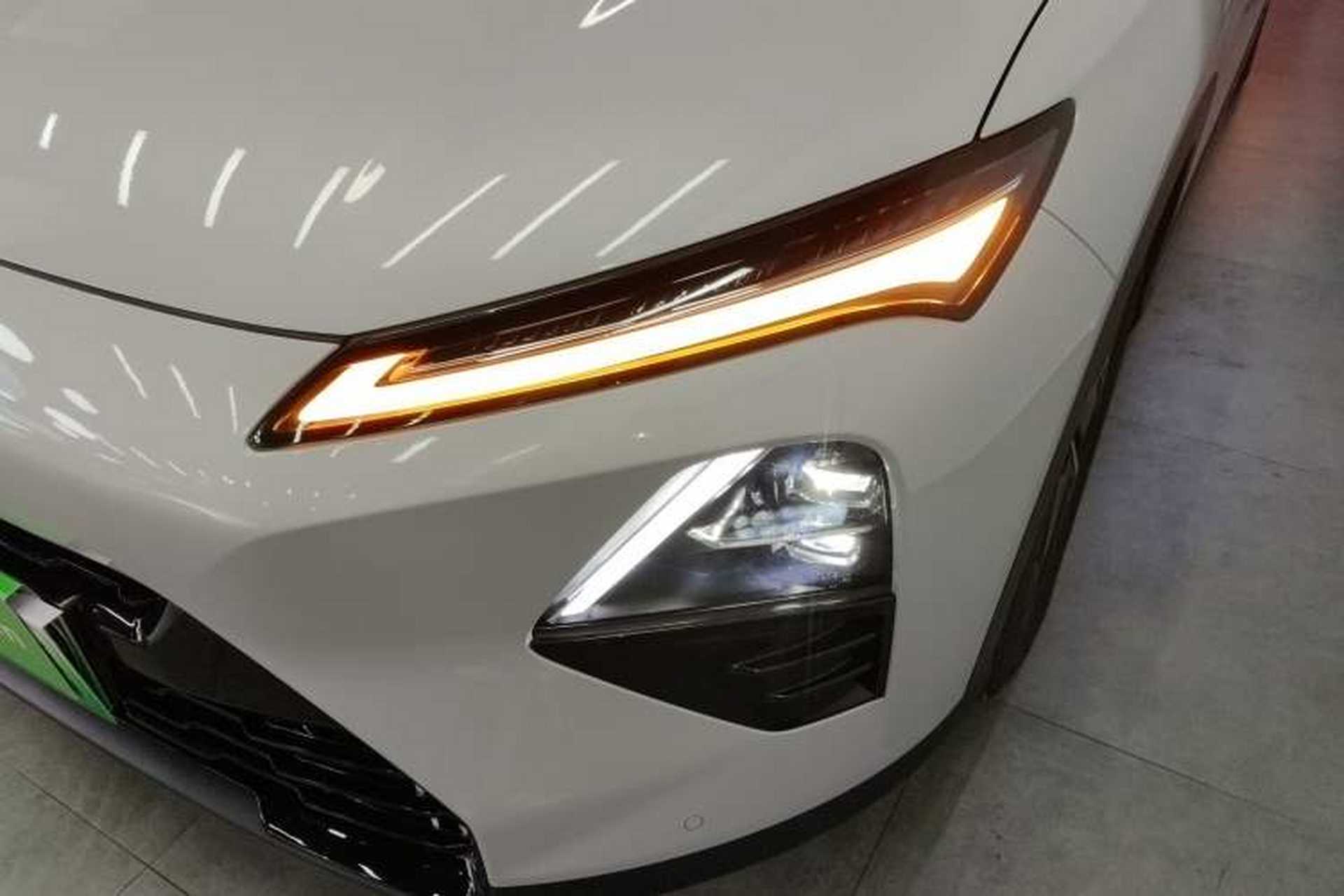 Used Wuling Xingguang S 2025 Model, 130km High-Power Flagship Edition Left Front Headlight