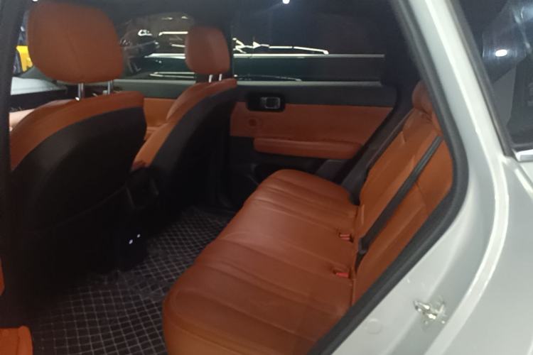 Used Wuling Xingguang S 2025 Model, 130km High-Power Flagship Edition Left Rear Seat