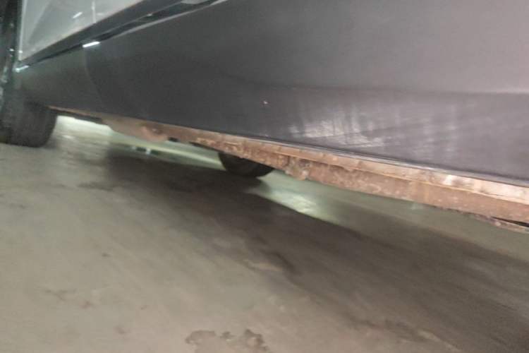 Used Wuling Xingguang S 2025 Model, 130km Flagship Edition Left Side Sill