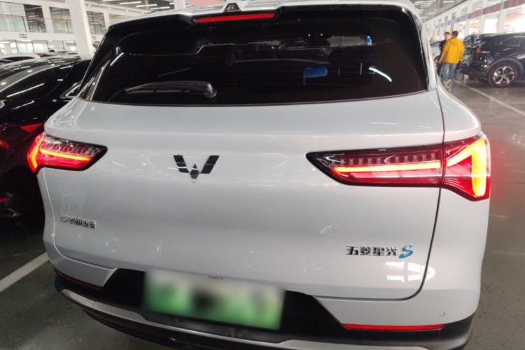 Used Wuling Xingguang S 2025 Model 510 km Leading Version Rear