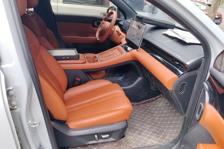 Used Wuling Xingguang S 2025 Model 510 km Flagship Version Right Front Seat