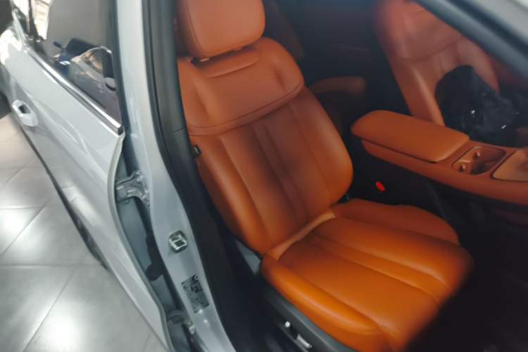 Used Wuling Xingguang S 2025 Model, 130km High-Power Flagship Edition Right Front Seat