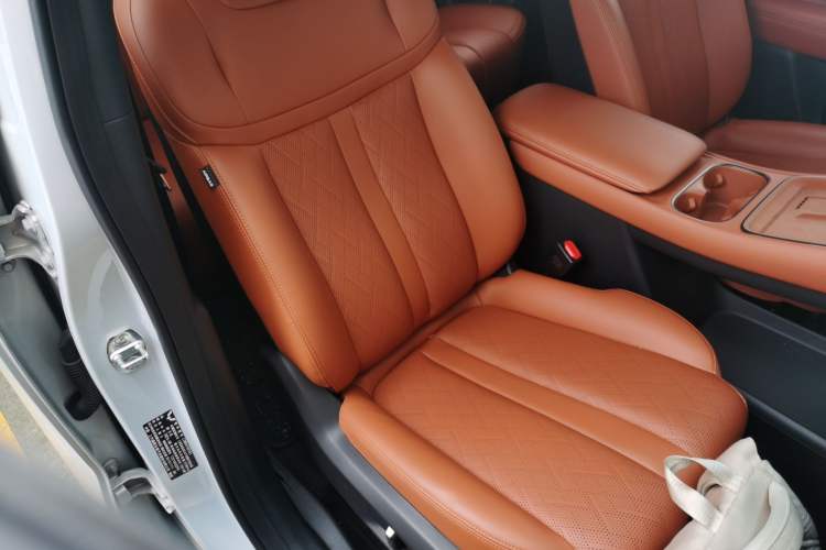 Used Wuling Xingguang S 2025 Model 510 km Flagship Version Right Front Seat