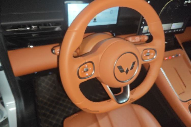 Used Wuling Xingguang S 2025 Model, 130km Flagship Edition Steering Wheel