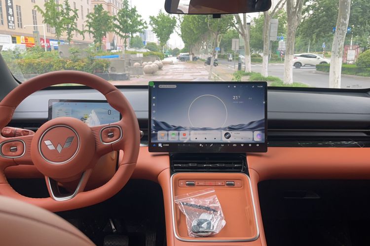 Used Wuling Xingguang S 2025 Model, 130km High-Power Flagship Edition Steering Wheel