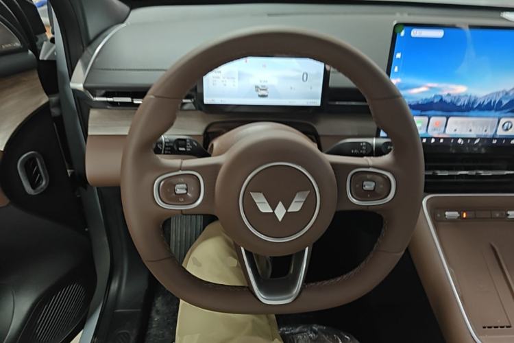 Used Wuling Xingguang S 2025 Model 510 km Leading Version Steering Wheel