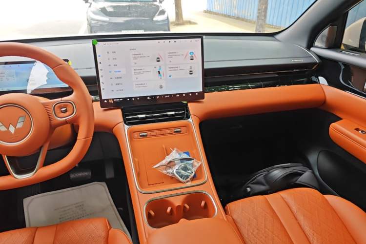 Used Wuling Xingguang S 2025 Model 510 km Flagship Version Audio And AC Panel