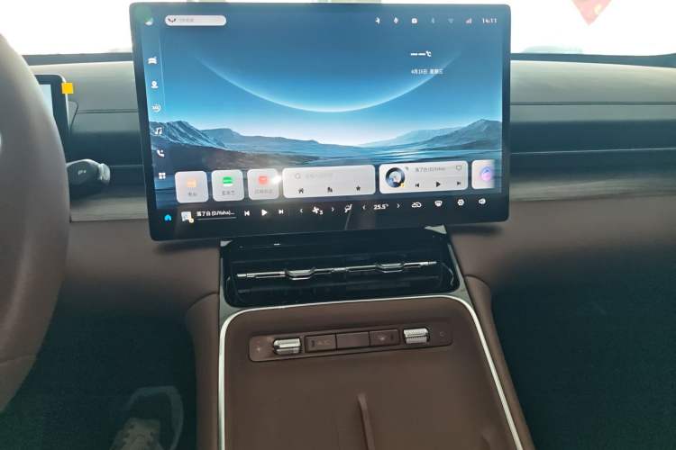 Used Wuling Xingguang S 2025 Model 510 km Flagship Version Audio And AC Panel