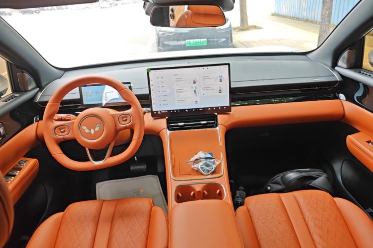 Used Wuling Xingguang S 2025 Model 510 km Flagship Version Center Console