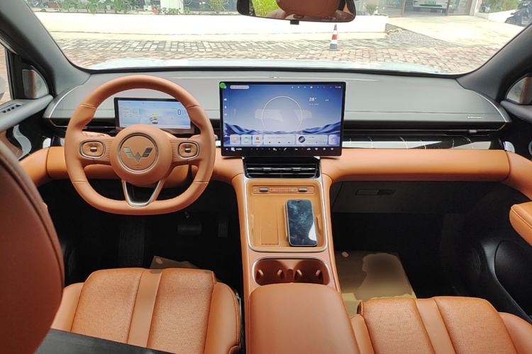 Used Wuling Xingguang S 2025 Model 510 km Flagship Version Center Console