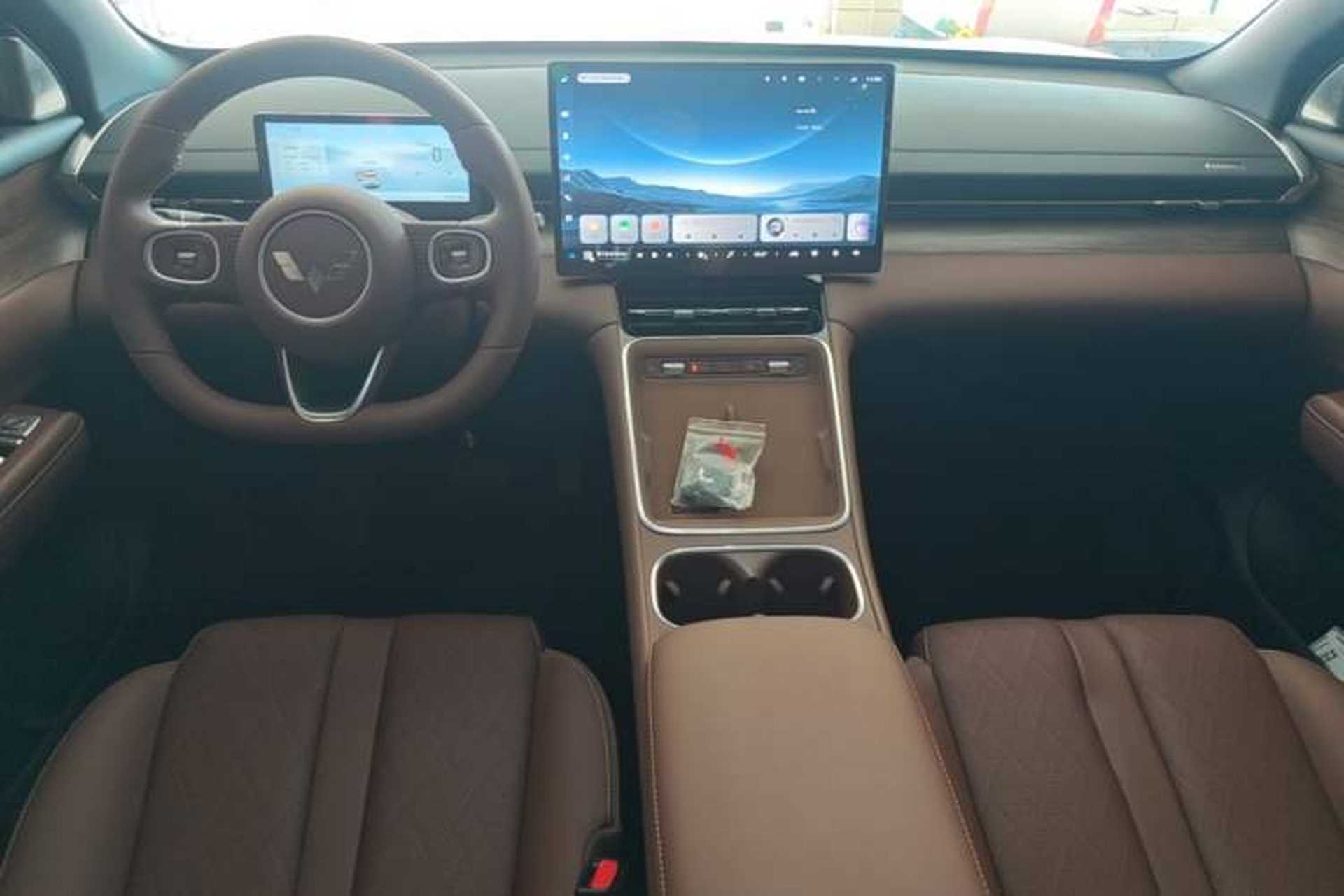 Used Wuling Xingguang S 2025 Model 510 km Flagship Version Center Console