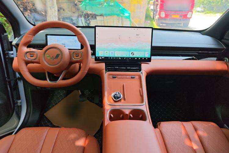 Used Wuling Xingguang S 2025 Model 510 km Flagship Version Center Console