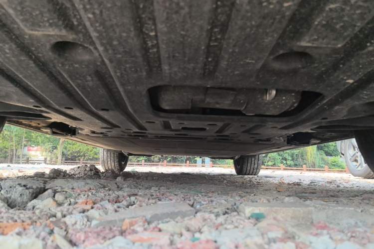 Used Wuling Xingguang S 2025 Model 510 km Flagship Version Chassis Front