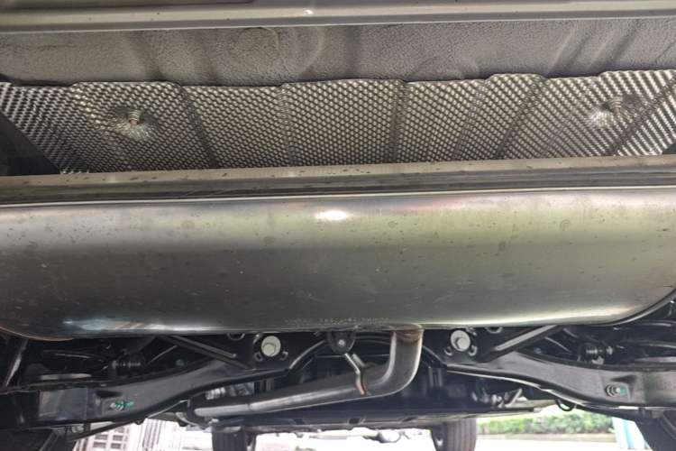 Used Wuling Xingguang S 2025 Model, 130km Flagship Edition Chassis Rear