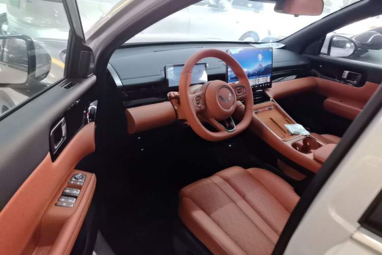 Used Wuling Xingguang S 2025 Model, 130km Flagship Edition Driver Seat