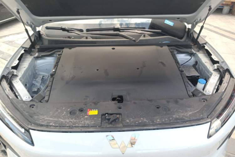 Used Wuling Xingguang S 2025 Model 510 km Flagship Version Engine Bay