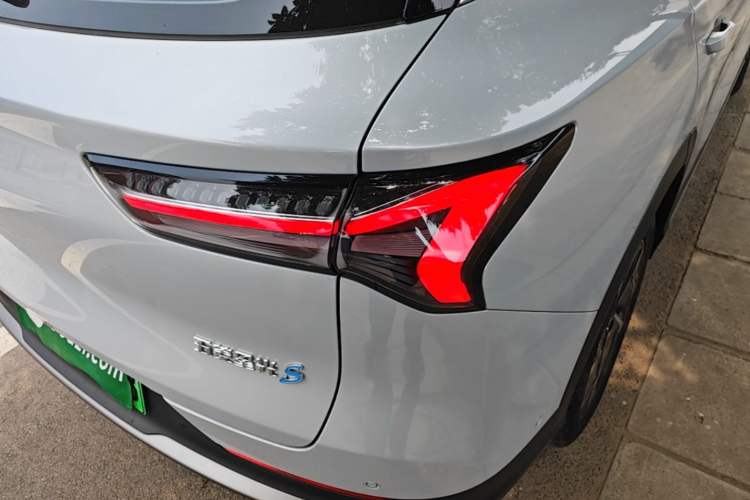 Used Wuling Xingguang S 2025 Model 510 km Flagship Version Exterior 3