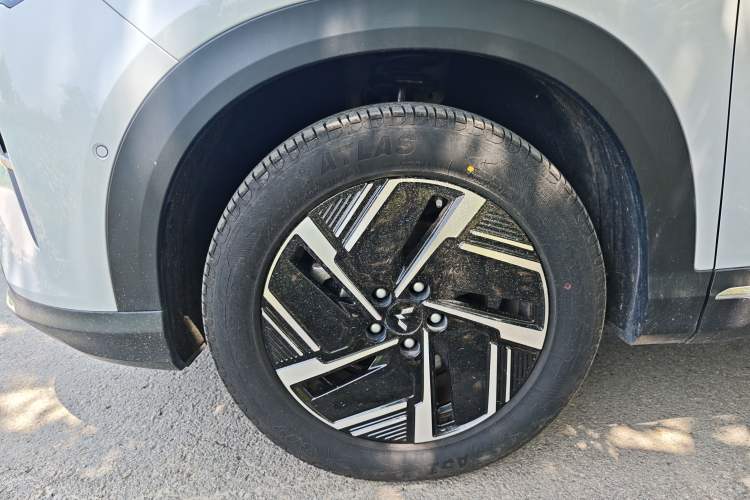 Used Wuling Xingguang S 2025 Model 510 km Flagship Version Exterior 4