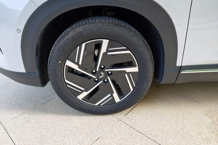 Used Wuling Xingguang S 2025 Model 510 km Flagship Version Exterior 8