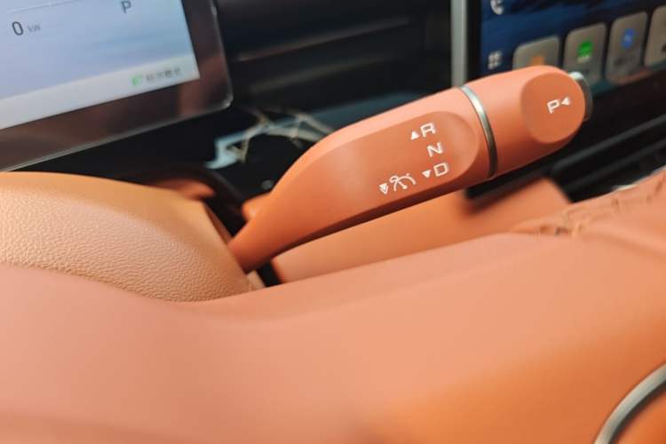 Used Wuling Xingguang S 2025 Model 510 km Flagship Version Gear Lever