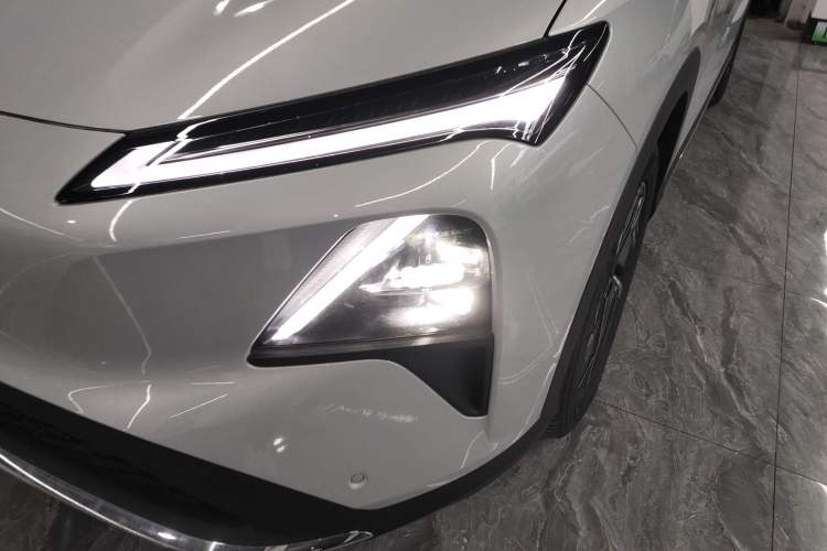Used Wuling Xingguang S 2025 Model 510 km Flagship Version Left Front Headlight
