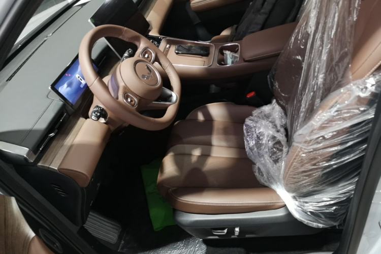 Used Wuling Xingguang S 2025 Model, 130km Flagship Edition Left Front Seat