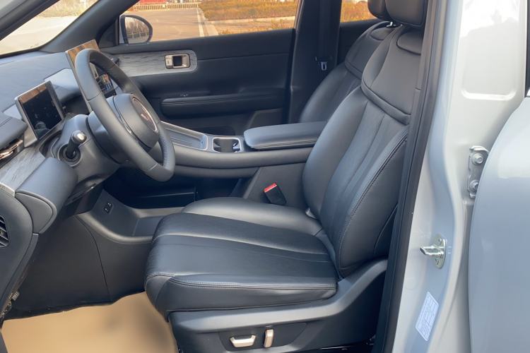 Used Wuling Xingguang S 2025 Model, 130km Leading Edition Left Front Seat