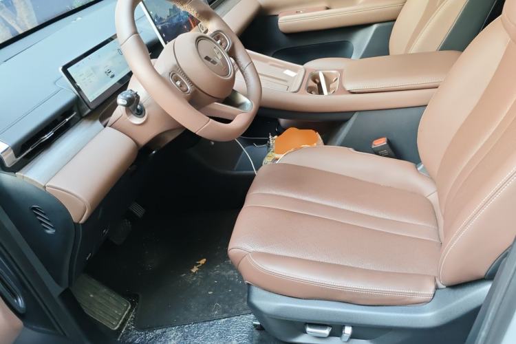 Used Wuling Xingguang S 2025 Model 510 km Leading Version Left Front Seat