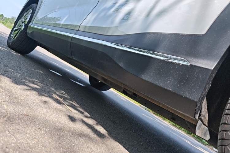 Used Wuling Xingguang S 2025 Model 510 km Flagship Version Left Side Sill