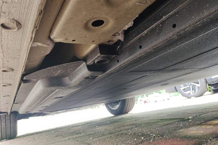 Used Wuling Xingguang S 2025 Model 510 km Flagship Version Left Side Sill