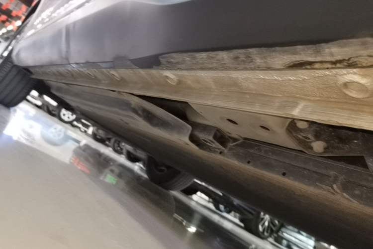 Used Wuling Xingguang S 2025 Model 510 km Flagship Version Left Side Sill